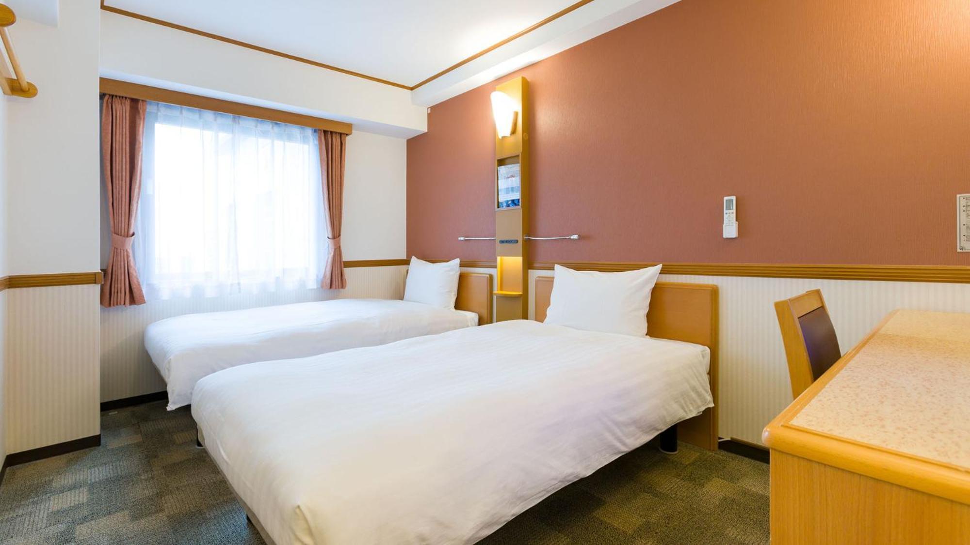 Toyoko Inn Takamatsu Hyogomachi Экстерьер фото