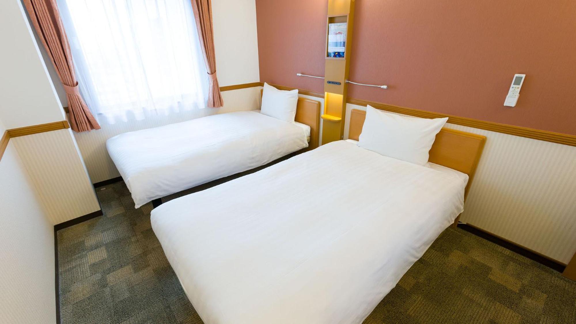 Toyoko Inn Takamatsu Hyogomachi Номер фото